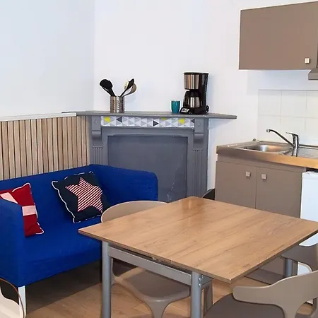 Cook 3 Apartment