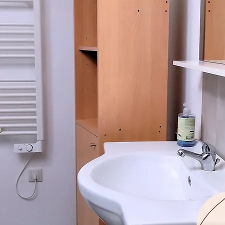 Apartment Cook 3